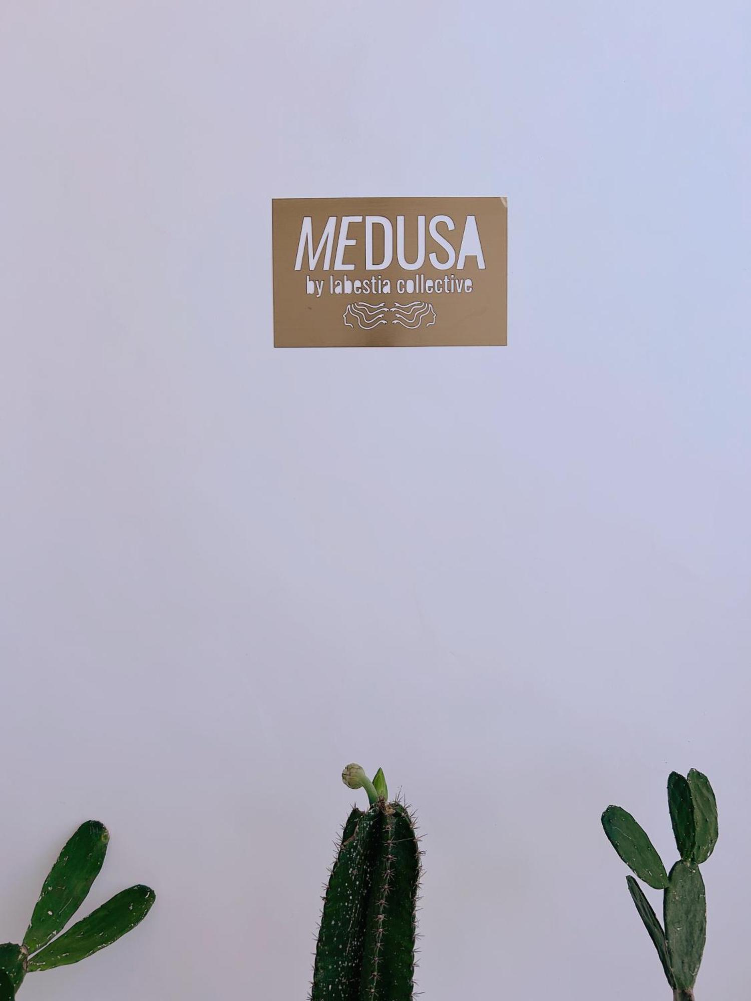 Medusa Ahangama Kamer foto